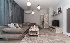 Fashionable 1Bd Flat In The Centre Of Plovdiv